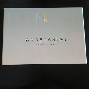 Anastasia Moon Child Glow Kit